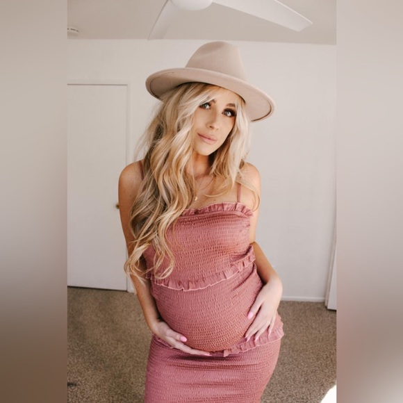 PinkBlush satin smocked bodycon midi dress nwot - Picture 9 of 15